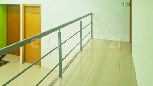 Casa En Venta En Fracc. Santa Anita, Tlajomulco De Zúñiga, Jalisco.