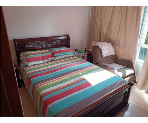 En Venta Espectular Penthouse En Colinas De La California Por $299.000