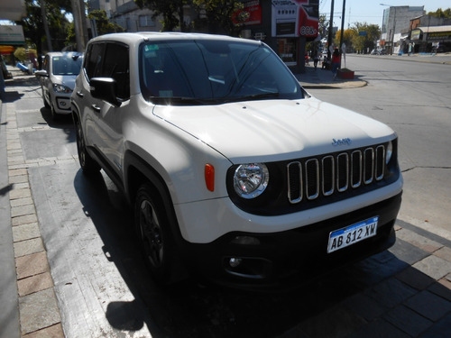 Renegade 1.8l Sport M/t Año 2017