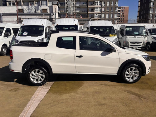 Volkswagen Saveiro 2022