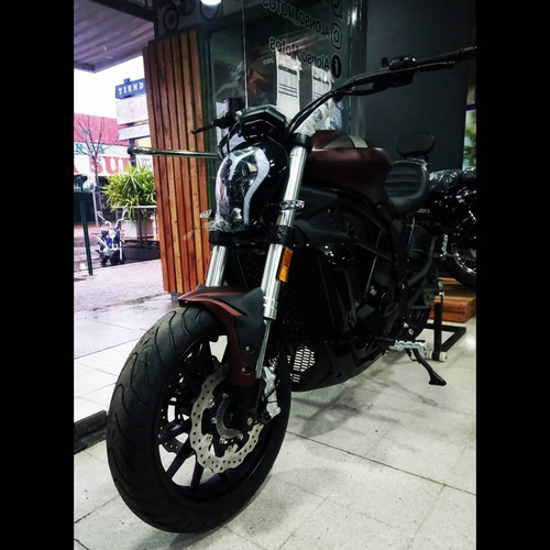 Imagen 5 de 8 de Benelli 502c