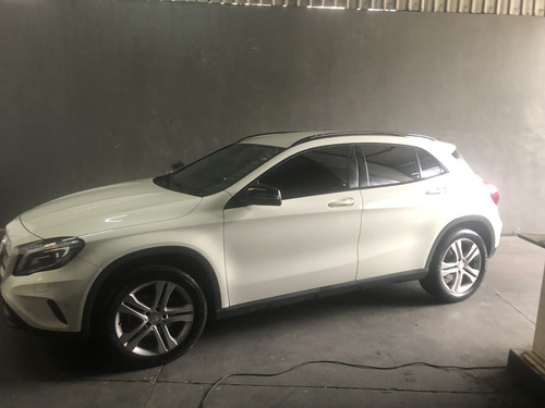 Mercedes-Benz Classe GLA 1.6 Advance Turbo Flex 5p