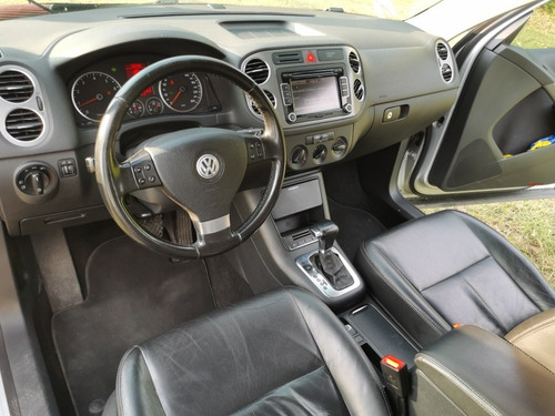 Volkswagen Tiguan 2.0t Aut