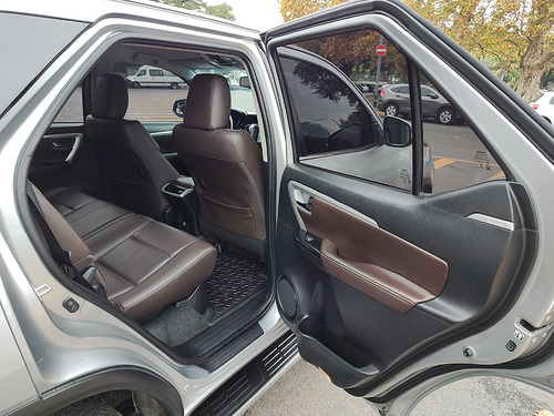 Imagen 18 de 20 de Toyota Sw4 2018 Srx 4x4 At 7 Asientos Hilux Abasto Motors
