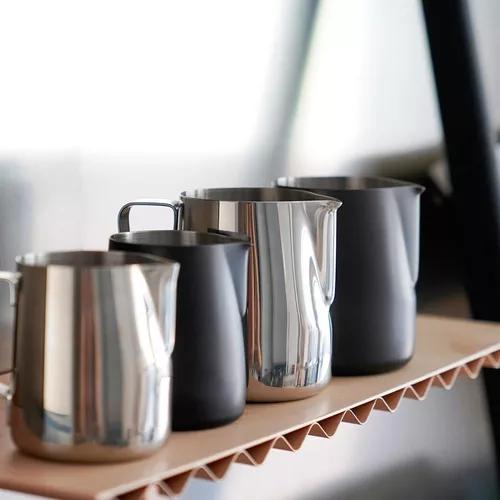 Vaso espumador de leche de acero inoxidable – Jarra para hacer espuma de  café, jarra para hacer espuma de café con leche, jarra de espuma al vapor
