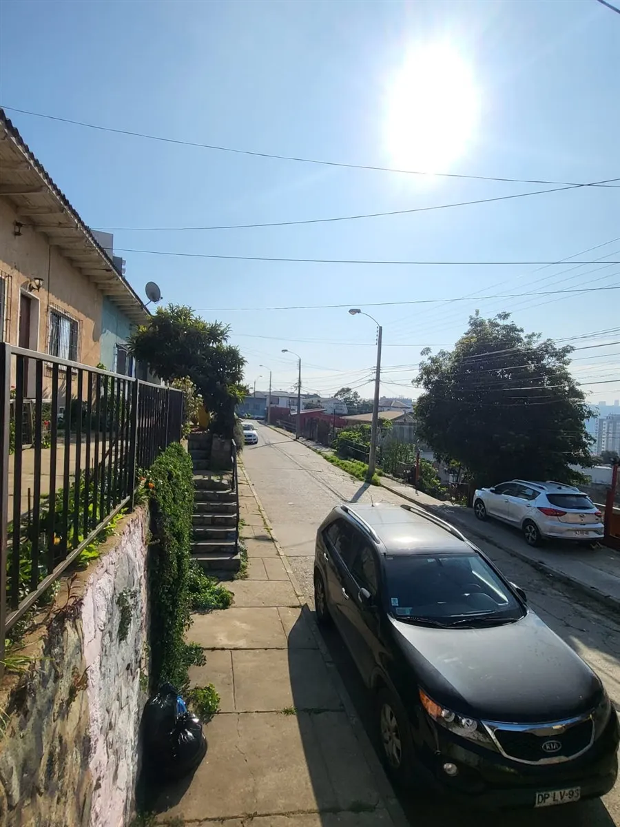 Imagen 1 de 14 de Casa En Venta De 4 Dorm. En Viña Del Mar