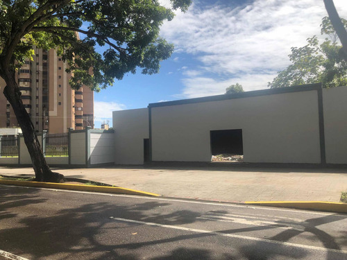 Imagen 5 de 7 de Se Vende Terreno En La Avenidad Bolivar Frente A La Catedral De Maturin.