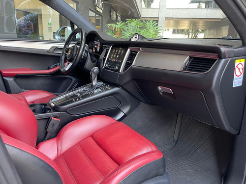 Porsche Macan 3.7 Turbo At