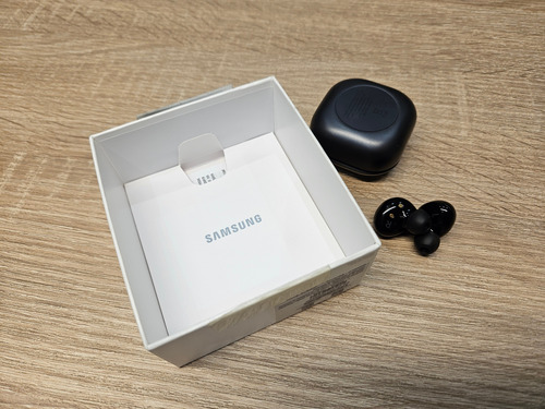 Fone Sem Fio Samsung Galaxy Buds 2 Preto Ônix Completo Preto (Usado)