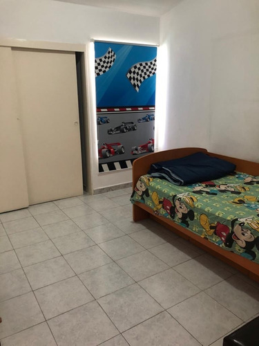 Imagen 9 de 13 de Best House Vende Cómodo Town House En Llano Alto