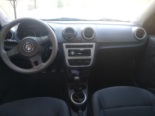Imagem 10 de 15 de Volkswagen Gol 2015 1.0 Trendline Total Flex 5p