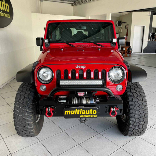 Imagem 2 de 10 de Jeep Wrangler 3.6 Unlimited Sport 4x4 V6 Gasolina 4p
