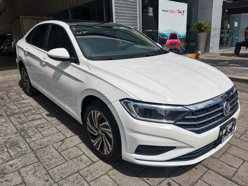 Imagen 2 de 13 de Volkswagen Jetta