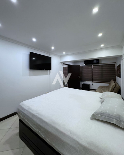 Ref 010 - 874 Apartamento En Venta Caraballeda Caribe