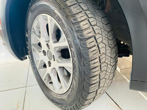 Imagem 6 de 14 de Volkswagen Saveiro Cross 1.6 16v Msi Cd (flex) Flex Manual