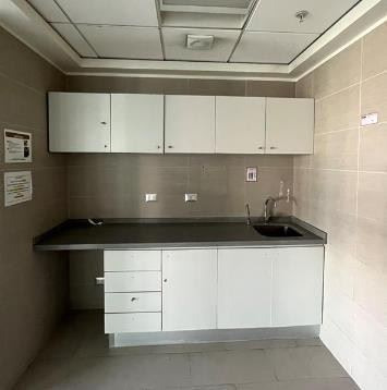 Oficina En Arriendo Eje Apoquindo Cercano A Manquehue