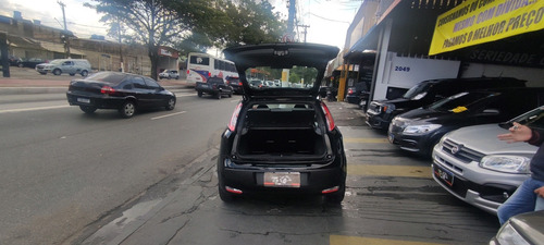 Imagem 10 de 11 de Fiat Punto Attractive 1.4 Flex Manual 2014 Tl Multimarcas