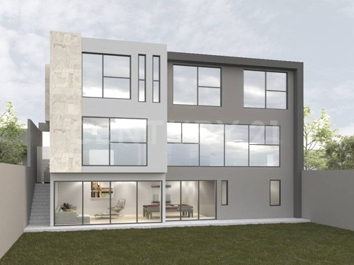 Casa En Venta En La Loma Club De Golf, San Luis Potosí, Slp.