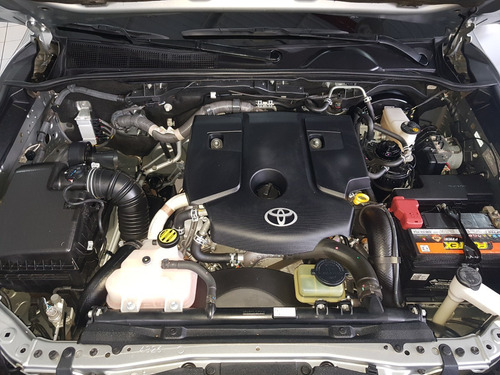 Imagem 20 de 20 de Toyota Hilux Sw4 2.8 Srx 4x4 7 Lugares Blindada 16/2016
