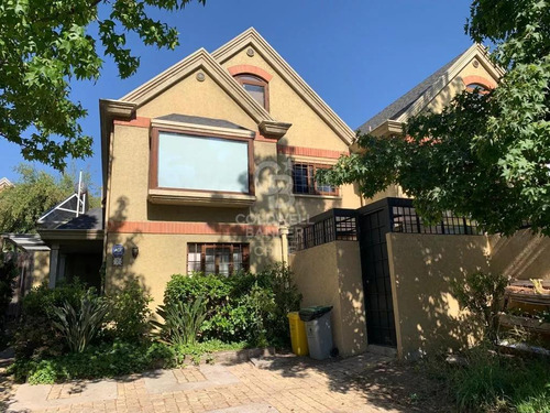 Casa En Condominio Cercana A Clínica Uc Christus San Carlos