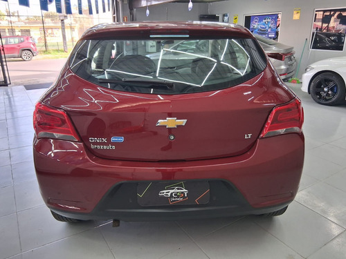 Chevrolet Onix 1.0 Lt 5p