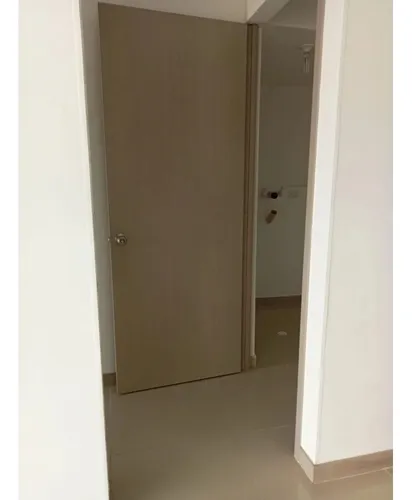Venta De Apartamento De 112mts2 En El Castillo, Jamundí, 9086.