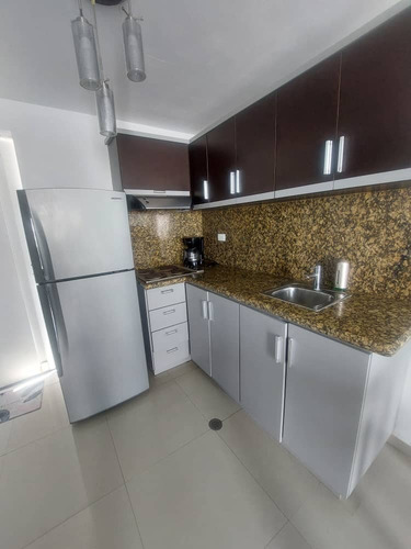 (gb989) En Venta Town House En Res Pescadores Iii, Tucacas