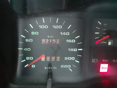 Imagen 10 de 17 de Ford Sierra Guia Sx