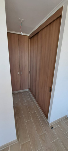 2d+2b(1211), La Cisterna *