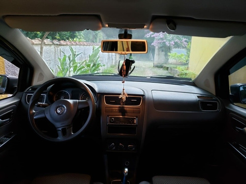Imagem 6 de 15 de Volkswagen Spacefox 1.6 Sportline Total Flex I-motion 5p