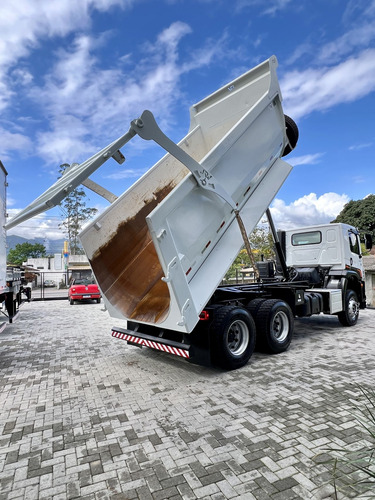Vw 31-320 2024 Tracado 6x4 Cacamba Basculante