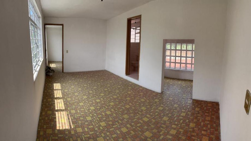 Casa En Renta En Colonia Atlacomulco De Fabela Centro, Atlacomulco, Estado De México