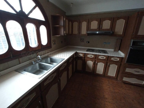 Imagen 8 de 21 de Andreina Gonzalez Rentahouse Vende Casa En La Viña Valencia 22-9749