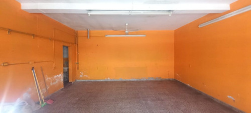 Local Sobre Avenida C/ Deposito 108 M2 Totales.