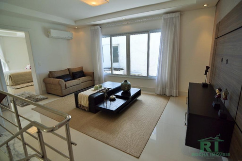 Imagem 10 de 25 de Casa Na Praia, Condomínio Fechado, Alto Padrão, 7 Suítes, Piscina, Churrasqueira, 6 Vagas, Acapulco, Guarujá. - Ca0110