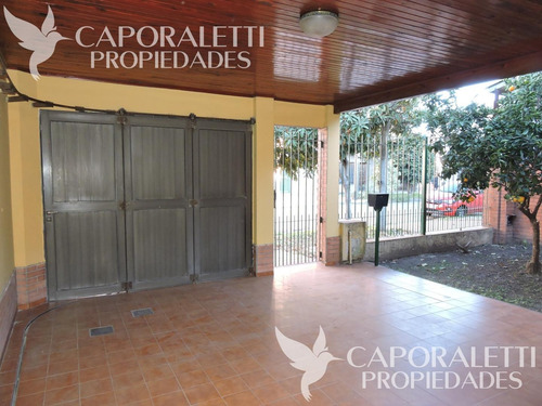 Imagen 17 de 30 de Chalet En Venta Gran Terreno Garage Piscina Fondo Con Parque