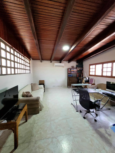 Se Vende Casa A Pie De Calle En Morro I En Lecheria