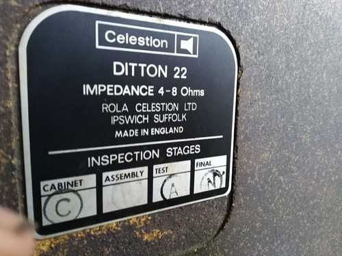 Imagen 2 de 6 de Parlantes Celestion, Technics, Sansui