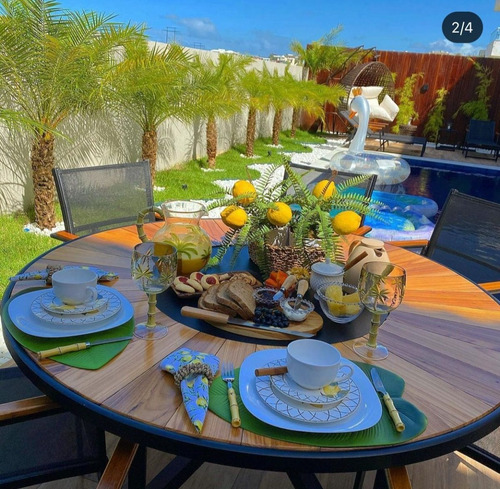 Imagem 4 de 7 de Conjunto Mesa 1,80m E 8 Cadeiras Alumínio De Jardim Piscina
