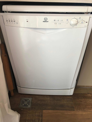 Lavavajillas Indesit Idl550 (no Limpia Bien Los Platos)