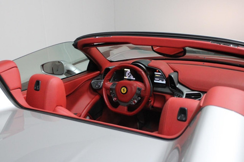 Imagen 10 de 11 de Ferrari 458 Spider 2012