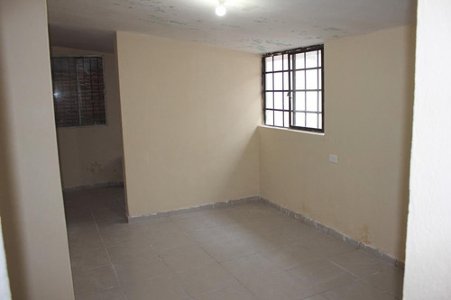 Imagen 5 de 12 de Que No Te La Ganen! Casa En Venta Colonia Insurgentes Sobre Avenida. - (2)