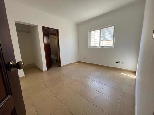 Imagen 19 de 23 de Vendo Segundo Nivel Jardines Sur Dos Hab Dos Baños Parqueos