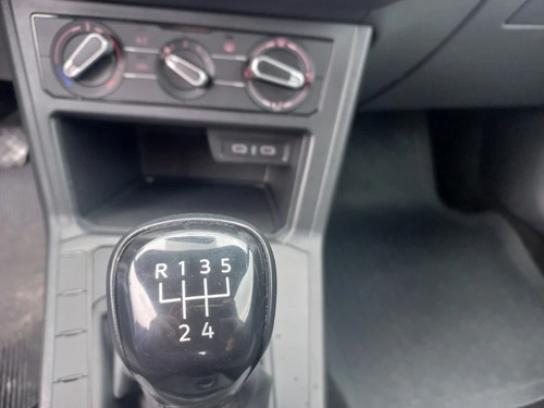 Volkswagen Pólo MPI (Flex)