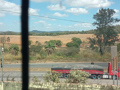 Imagem 10 de 12 de Casa Comercial Com 6 Quartos Para Comprar No Centro Em Melo Viana (esmeraldas)/mg - 16117