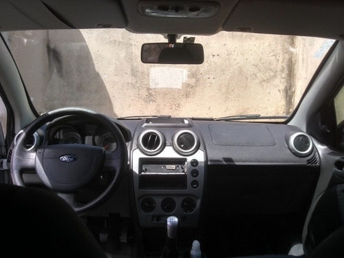 Imagem 6 de 13 de Ford Fiesta 2012 1.0 Flex 5p
