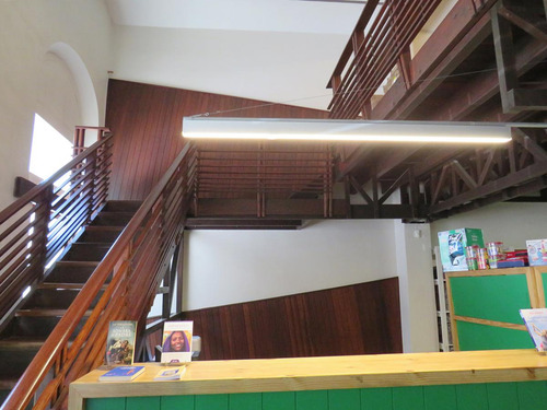 Venta Excelente Casa De 6 Dormitorios Y Dos Edificios Comerciales Centro. Dos Padrones