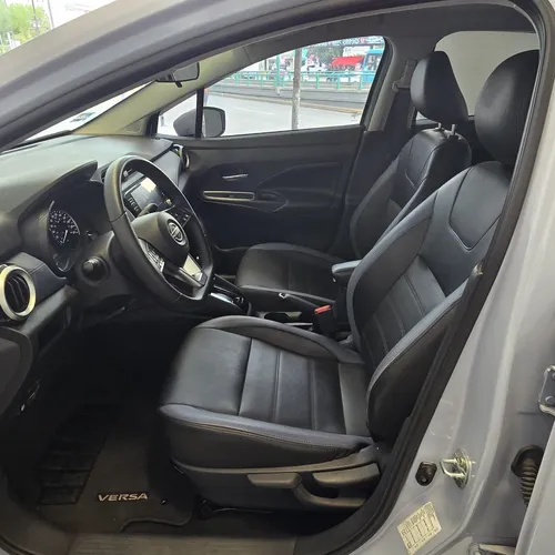 Nissan Versa 1.6 Exclusive At