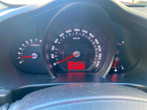 Imagen 8 de 14 de Kia Sportage 2.0 Ex 2wd 163cv At 2013