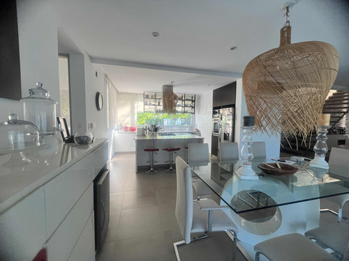 Casa En Venta En Country Terravista 6 Ambientes